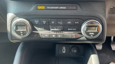 Ford Focus 1.0 EcoBoost 125 Titanium 5dr Petrol Hatchback